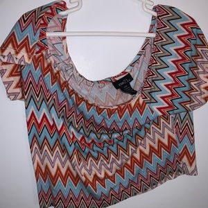 Zig zag pattern crop top tshirt from Rue 21